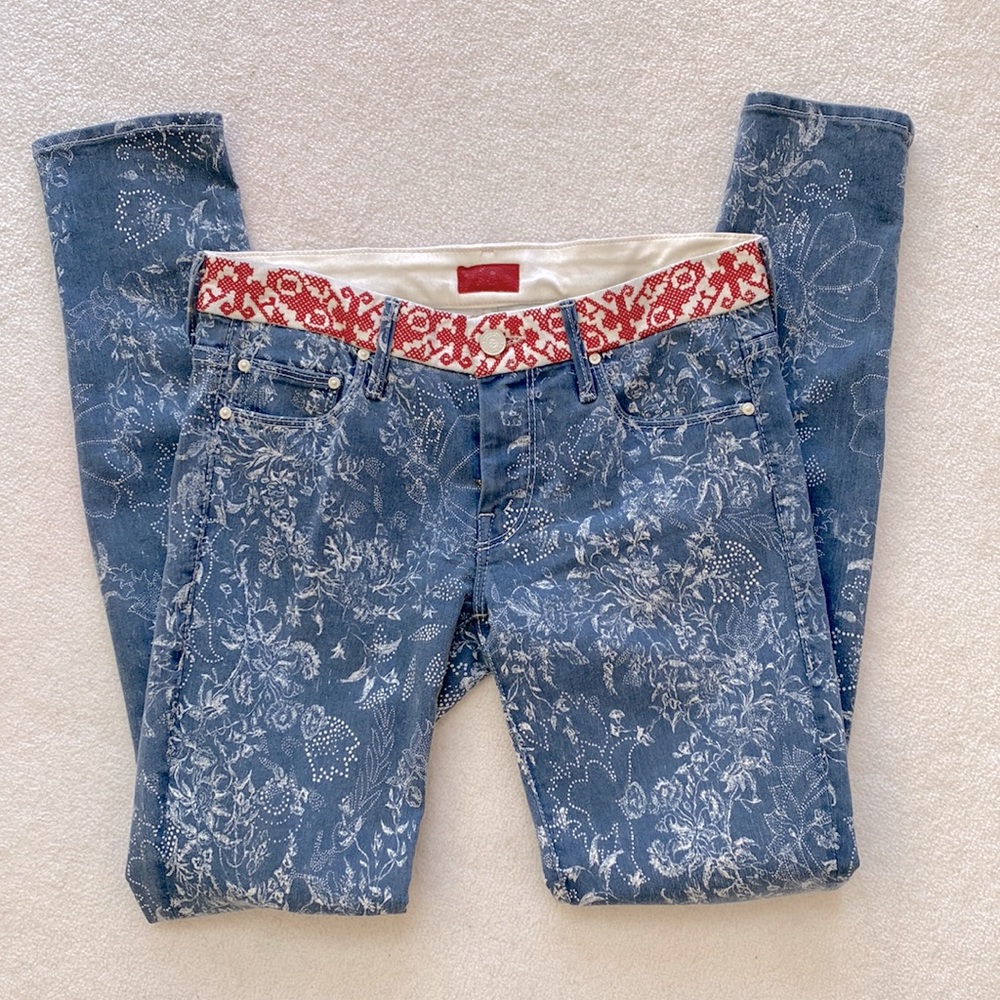 Barely Worn MOTHER The Looker rare floral skinny jeans with red embroidery